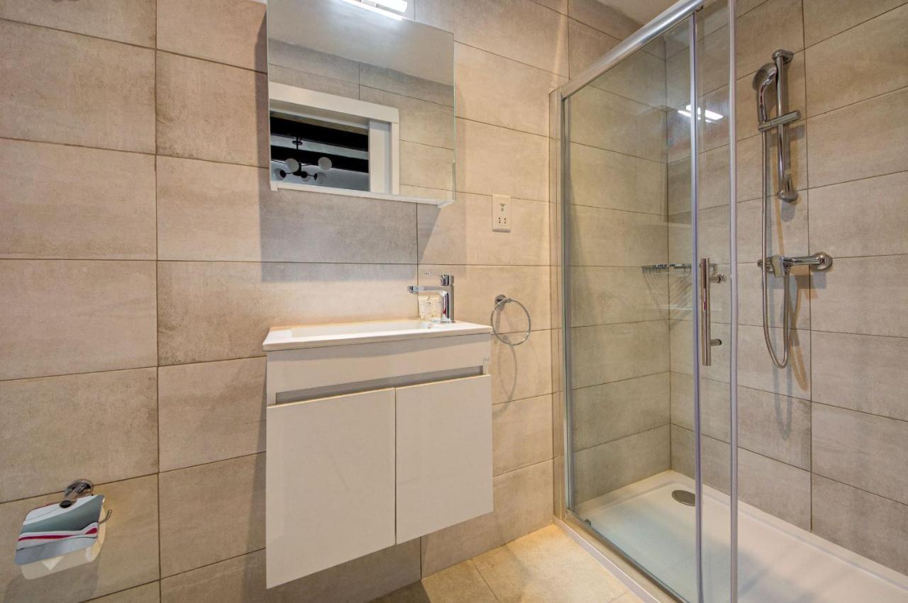Private Rooms With Bathroom In Valletta Dış mekan fotoğraf