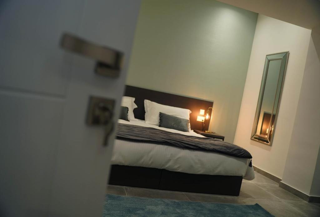 Private Rooms With Bathroom In Valletta Dış mekan fotoğraf